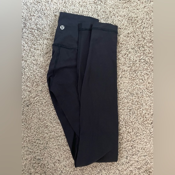 lululemon size 2, full-length black leggings - Picture 1 of 1